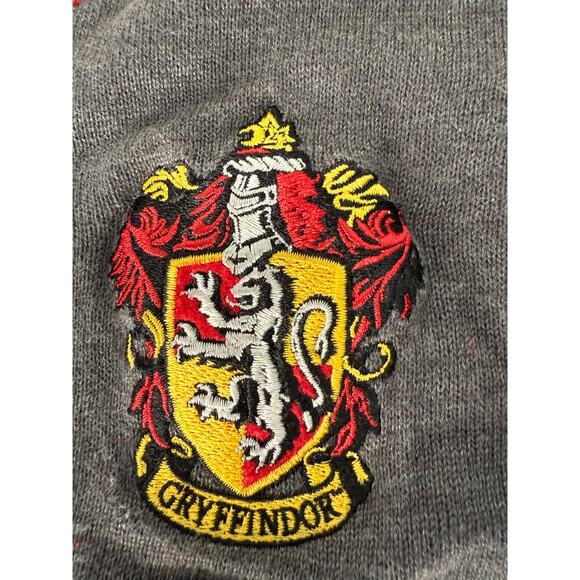 Harry Pottery Gryffindor Academic Sweater Childs 10-12 Large - Picture 4 of 4
